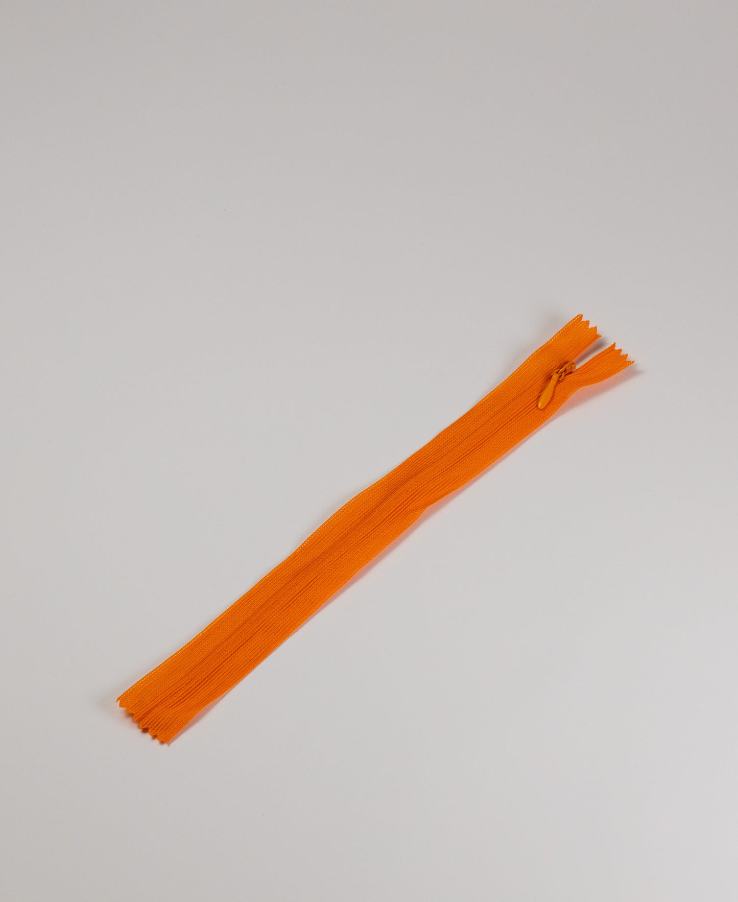 Invisible Zips - (20cm) (25 Colours)