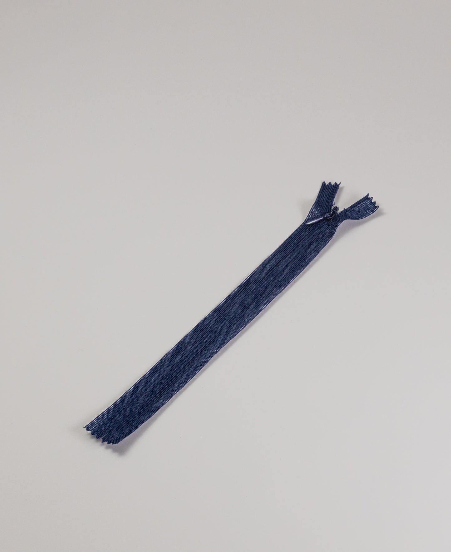 Invisible Zips - (20cm) (25 Colours)