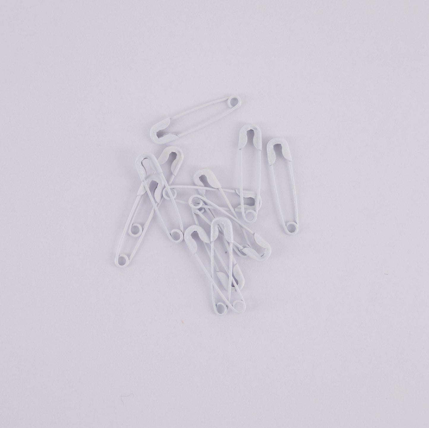 Safety Pins (12 in a pack) (size 000)