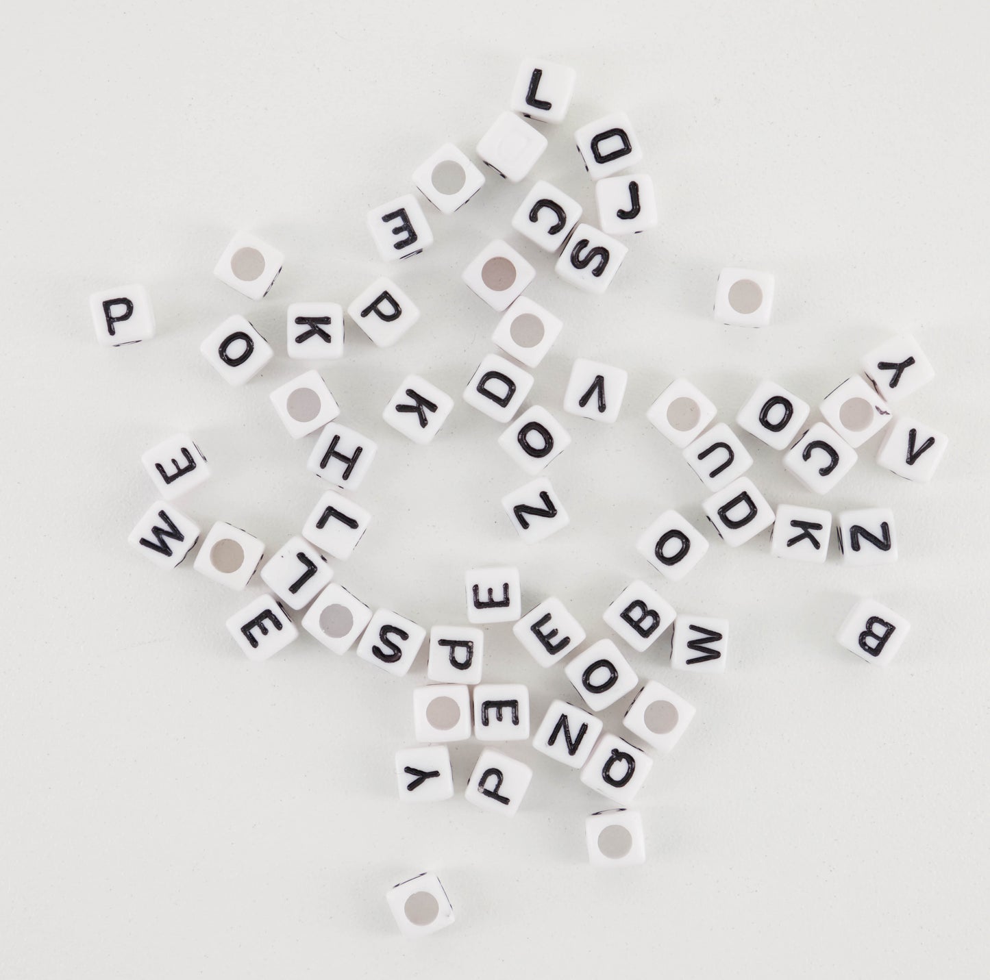 Plastic Alphabet Beads (Square) (PACKS OF 50,100 & 200)